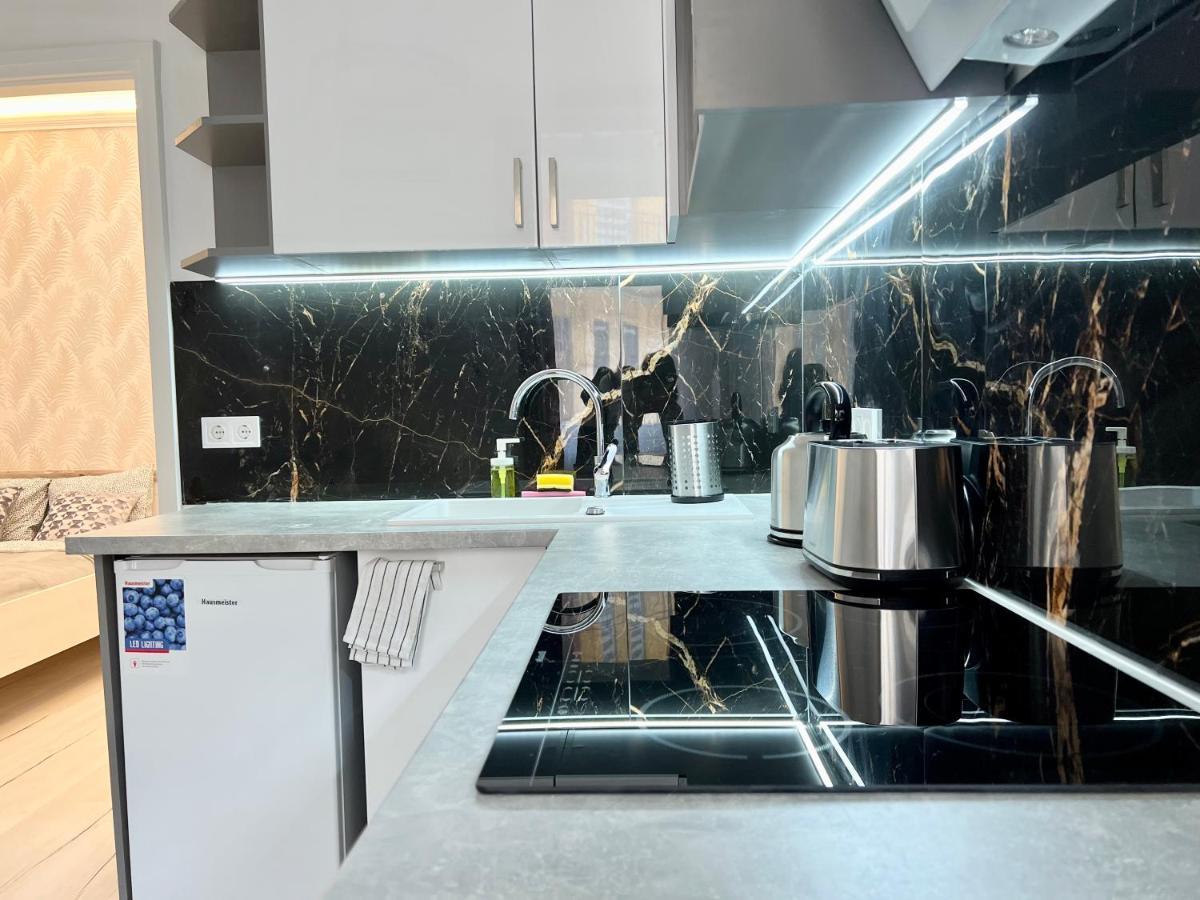 N24 Apartments By Small Home Budapest Bagian luar foto