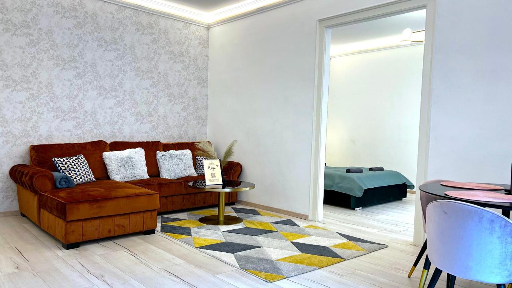N24 Apartments By Small Home Budapest Bagian luar foto