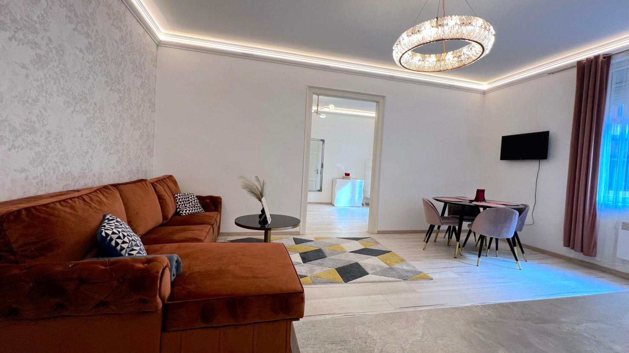 N24 Apartments By Small Home Budapest Bagian luar foto